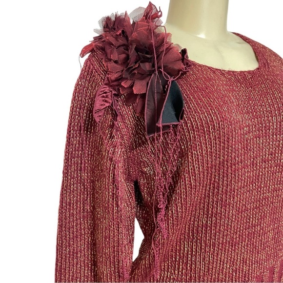 Olsen Europe Red Gold Metallic Ribbed Knit Sweater Floral Appliqué Detail Sz 10 - Picture 2 of 10